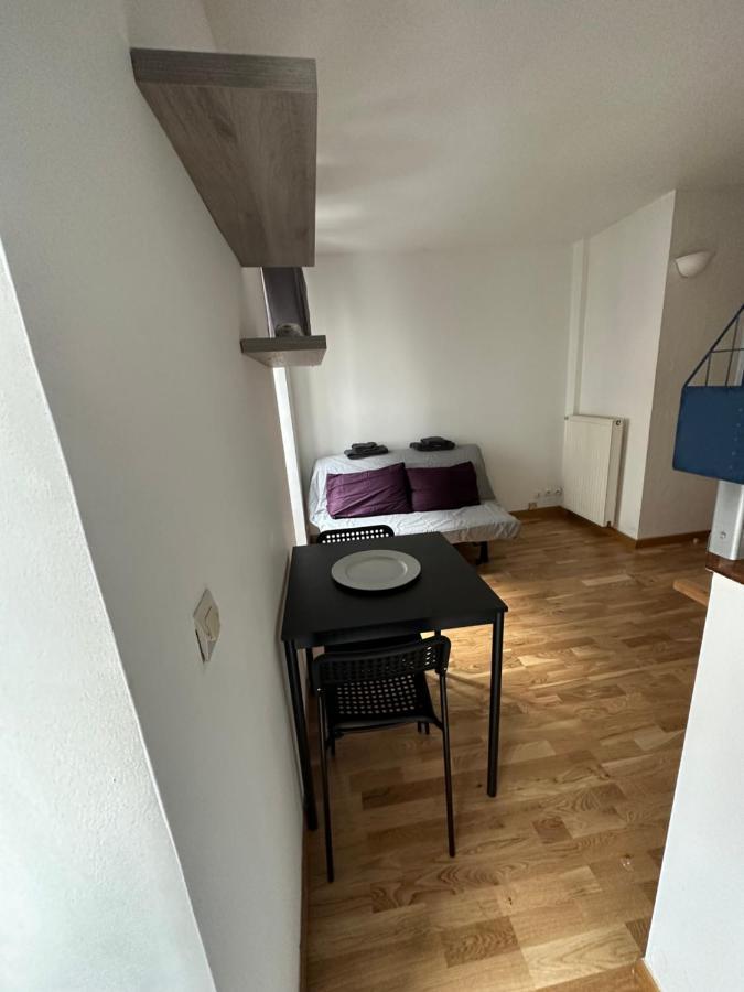 Champs Elysees Apartment 1C باريس المظهر الخارجي الصورة